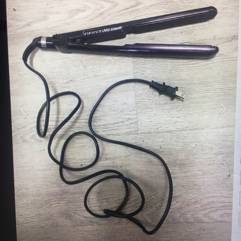 Hair straightener